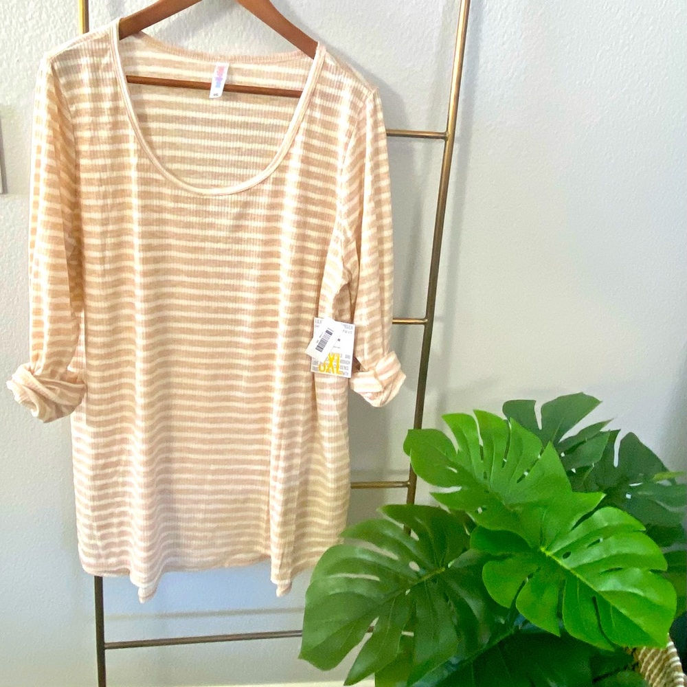 LulaRoe Lynnae 3x Tan Stripe tee